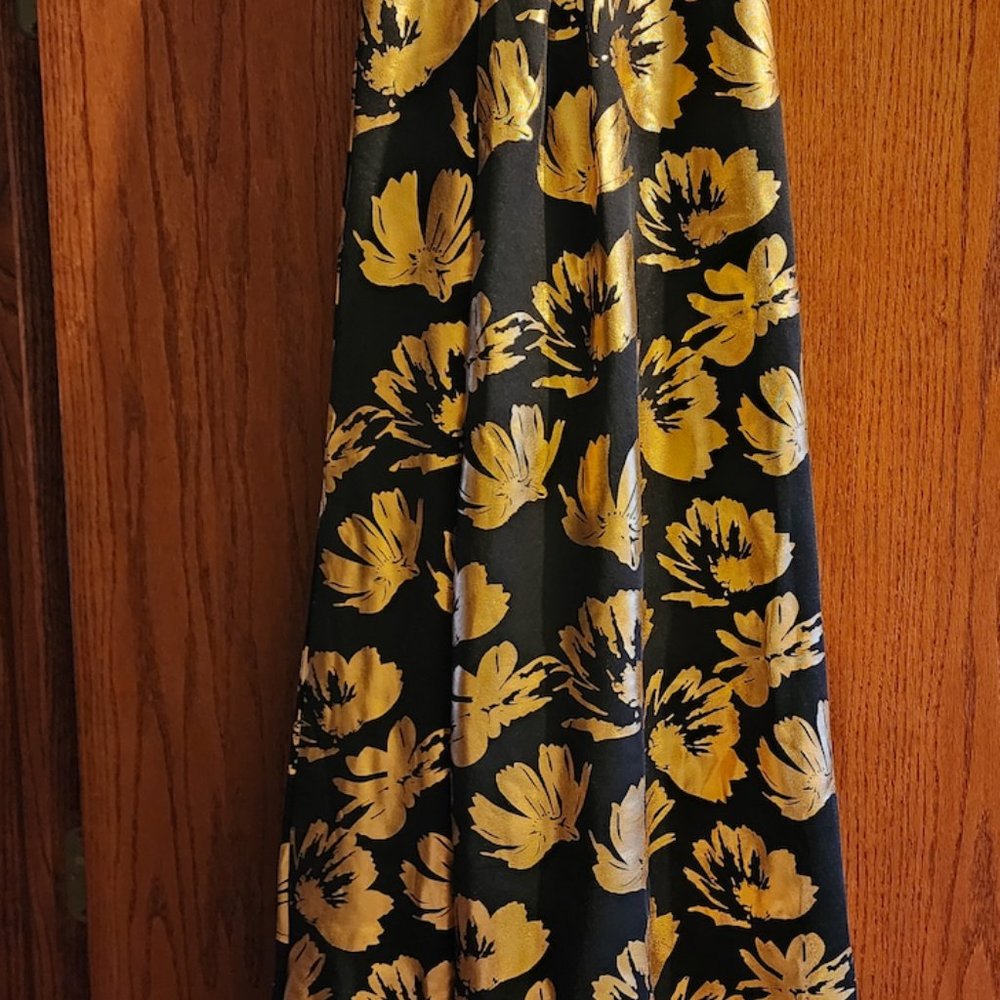 NWT Ashley Stewart Gold Skirt